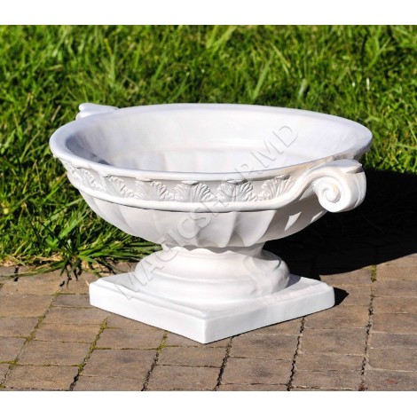 Садовая фигурка для цветов Cera Чаша (М)